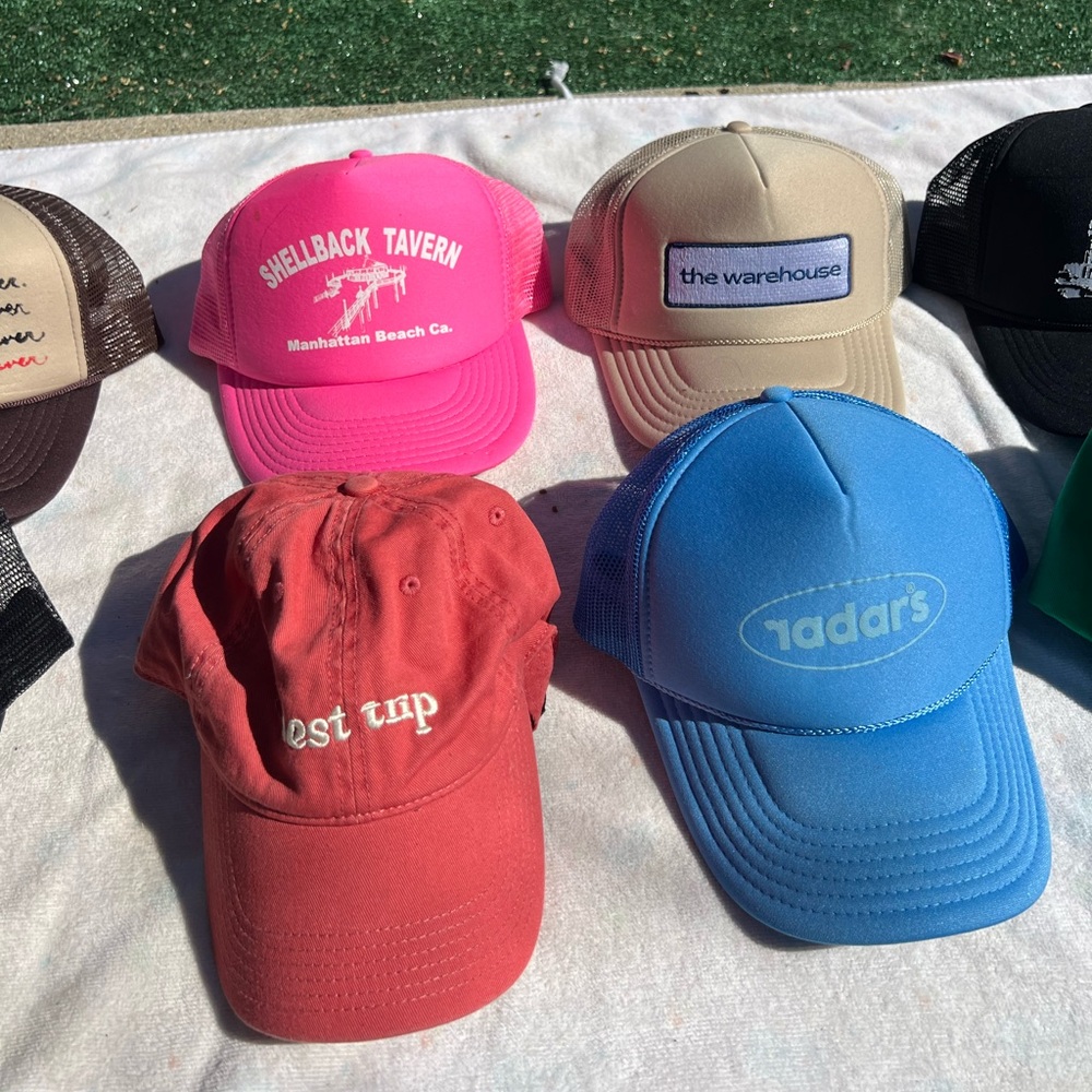 Assorted Trucker Hats Collection - Picture 3 of 4